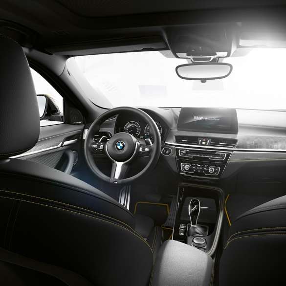 Volant en cuir BMW X2 F39 Volant en cuir BMW X2 2018 F39 aménagement intérieur