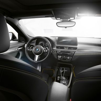 Poste de conduite de la BMW X2 F39 Intérieur de la BMW X2 F39 2018, poste de conduite
