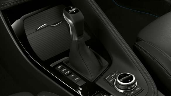 e-DRIVE BMW X2 xDrive25e Plug-in Hybrid habitacle BMW X2 xDrive25e F39 2020 Plug-in Hybrid habitacle eDRIVE