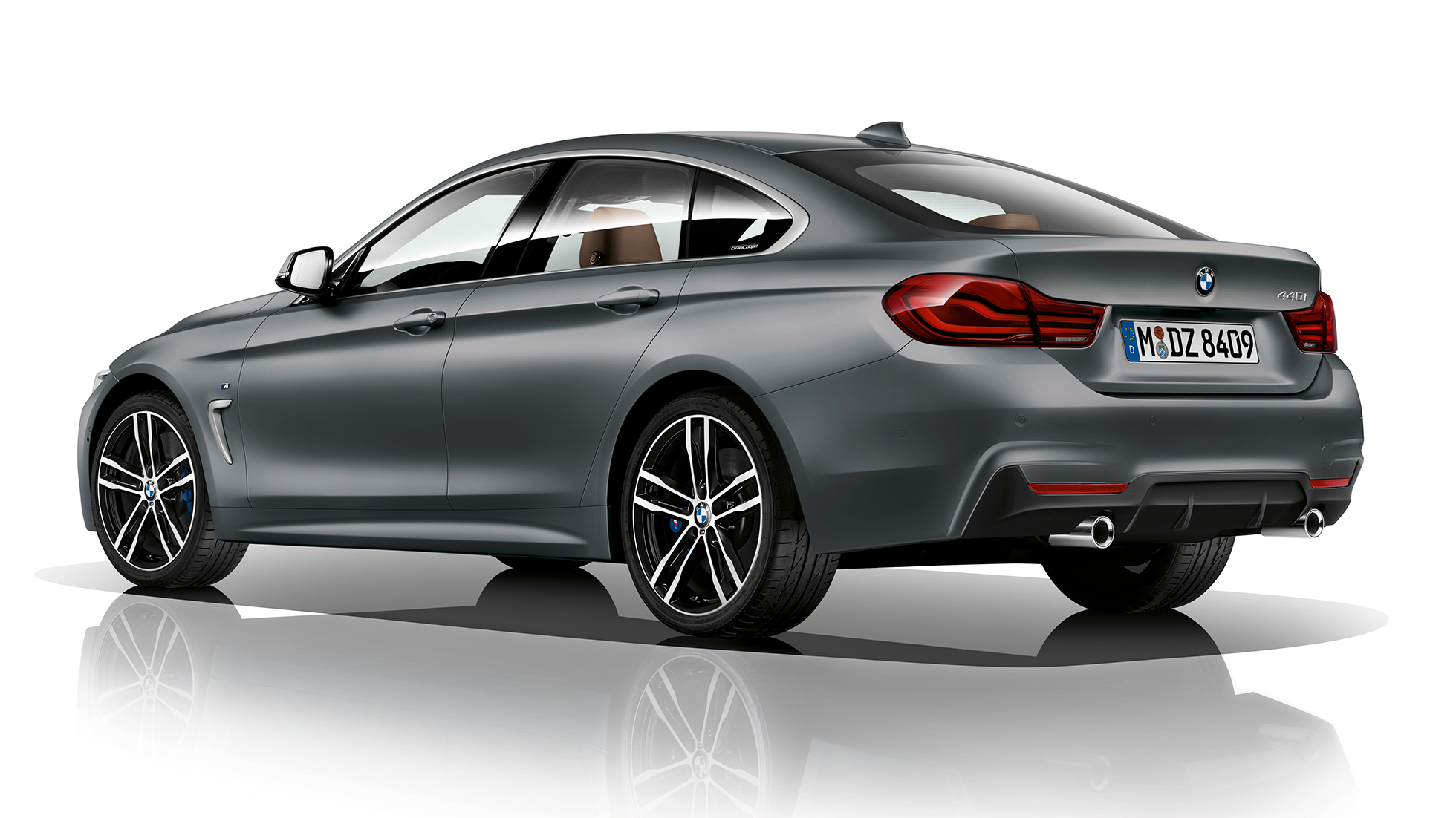 BMW Série 4 Gran Coupé, Modèle M Sport, vue de trois quarts de la poupe BMW Série 4 Gran Coupé, Modèle M Sport, vue de trois quarts de la poupe