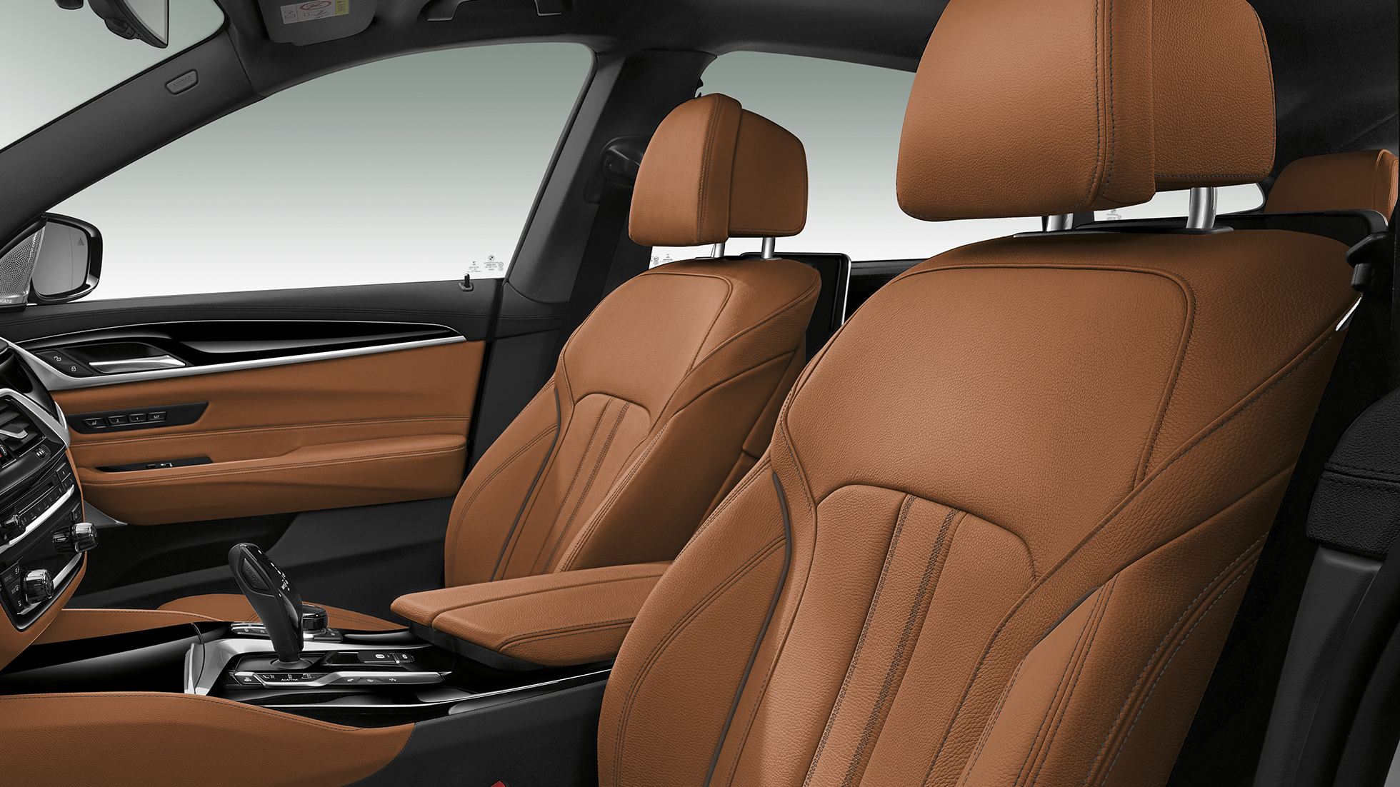 BMW Série 6 Gran Turismo G32 Kit M Sport intérieur Sièges sport à l’avant de la BMW Série 6 Gran Turismo G32 2017 Kit M Sport intérieur