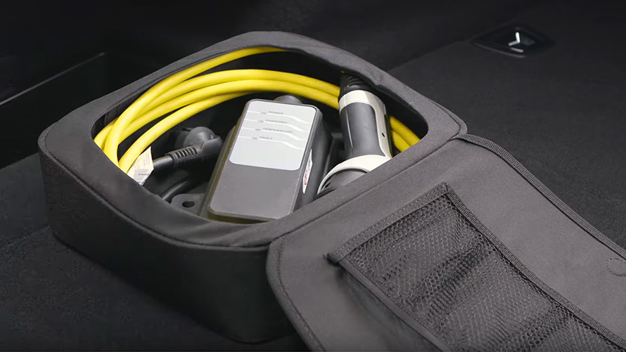 Plug-in-Hybrid BMW X3 xDrive30e G01 Recharge 2021 Plug-in-Hybrid BMW X3 xDrive30e G01 Recharge 2021