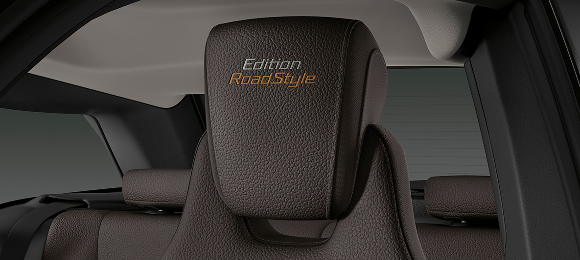 BMW i3s Edition RoadStyle 2019 sièges avec surpiqûres “Edition RoadStyle” BMW i3s Edition RoadStyle 2019 I01 sièges de l’habitacle avec surpiqûres “Edition RoadStyle”