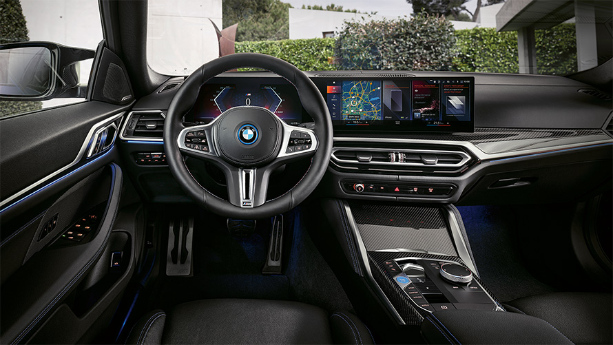 BMW i4 M50 G26 2021 habitacle, poste de conduite, tableau de bord et console centrale