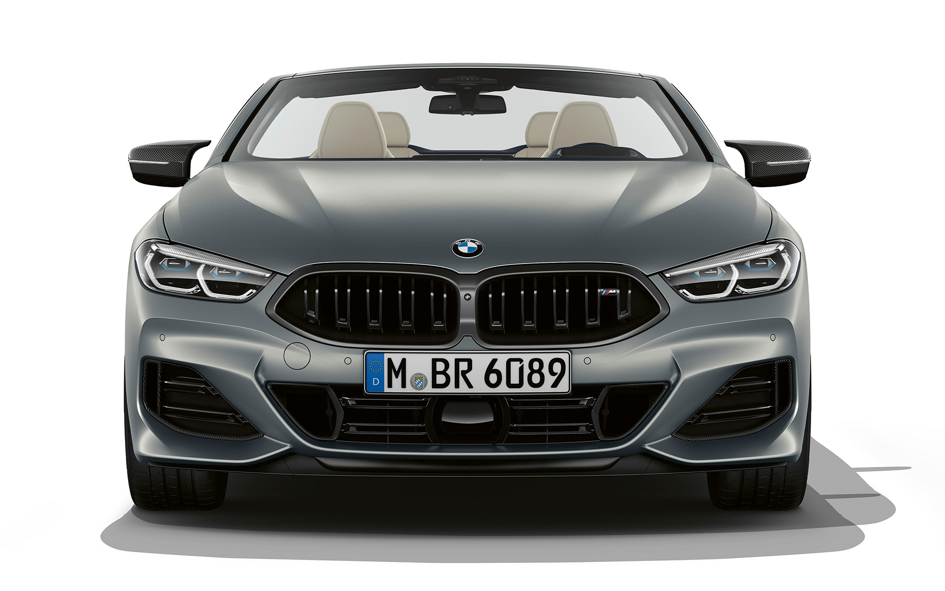 Vue avant de la nouvelle BMW M850i xDrive Cabrio G14 LCI restylage 2022 La nouvelle BMW M850i xDrive Cabrio G14 LCI restylage 2022 vue avant