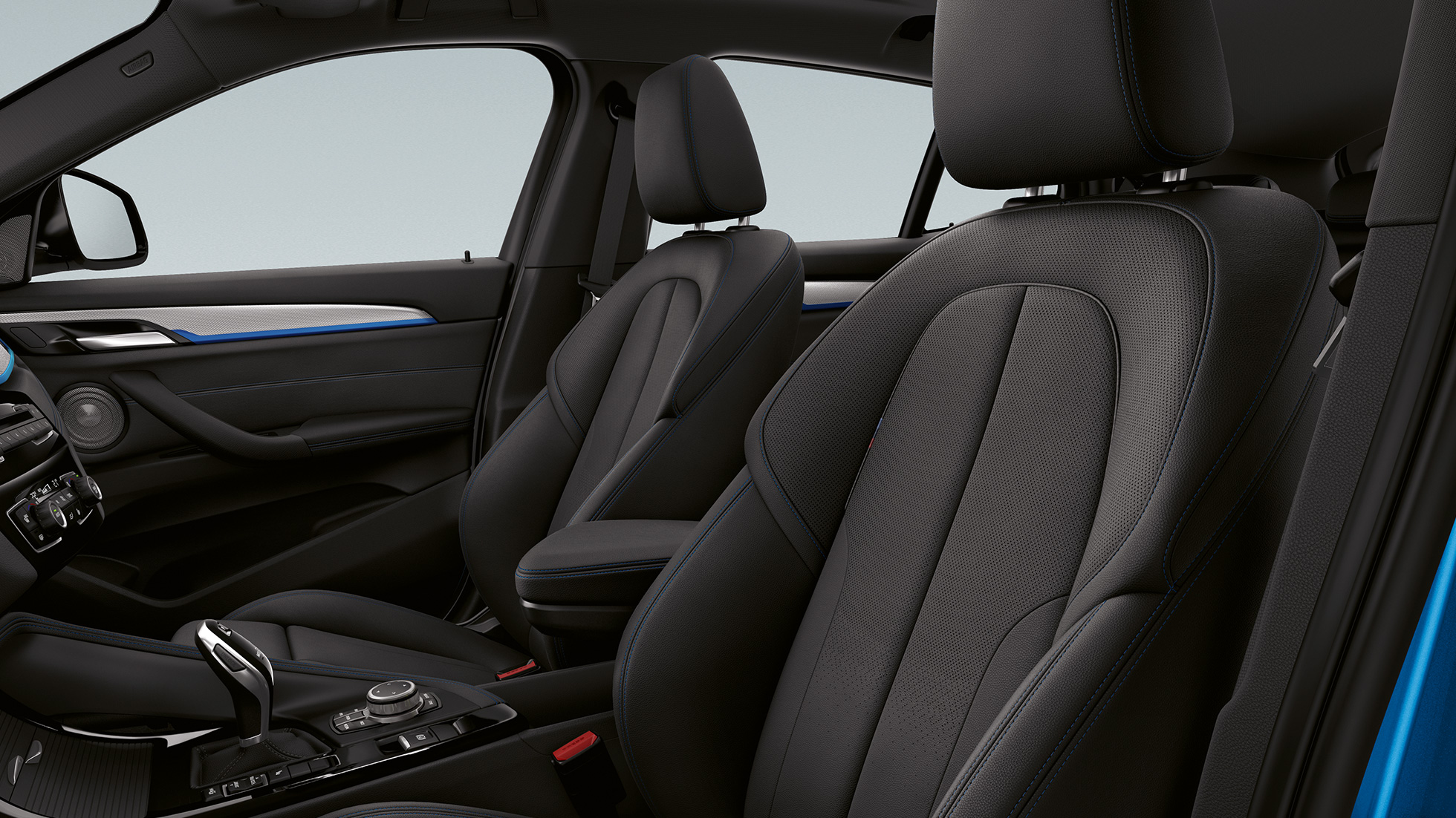 Équipement en cuir de la BMW X2 sDrive20i, Modèle M Sport BMW X2 sDrive20i, Modèle M Sport 2018 F39 équipement en cuir intérieur