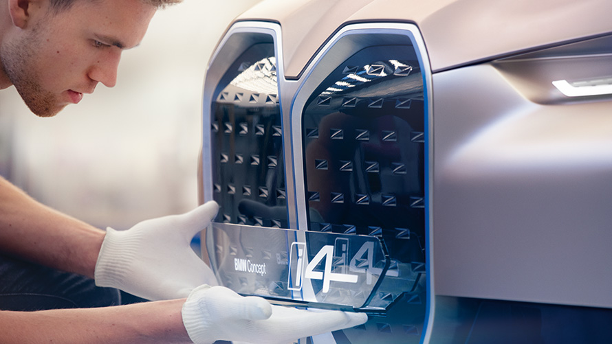 BMW Concept i4 2020 G26 Voiture 100 % électrique BMW Gran Coupé Image 3