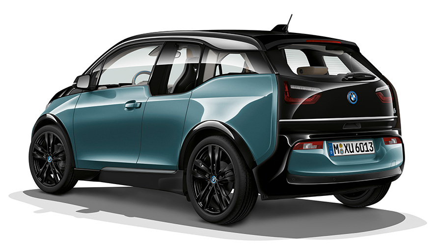BMW i3, vue en studio BMW i3, vue de trois quarts arrière en studio
