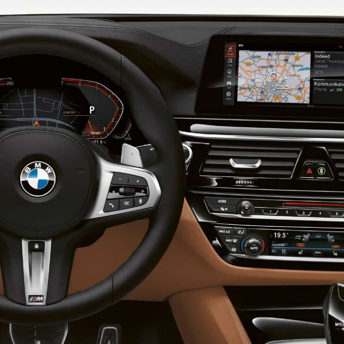 Volant M en cuir multifonctions de la BMW Série 6 Gran Turismo G32 2017 Kit M Sport poste de conduite
